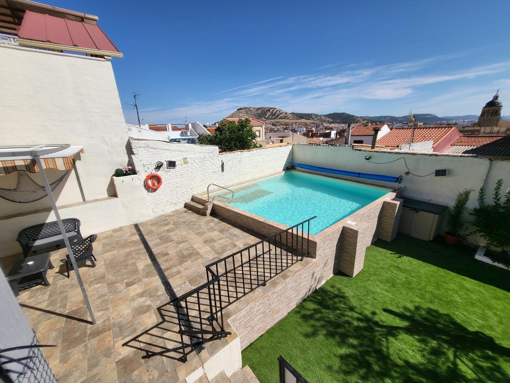 Casa Oasis Puertollano, Una Casa Rural En Puertollano, Agradable, Con Piscina En Zona Tranquila Ngoại thất bức ảnh
